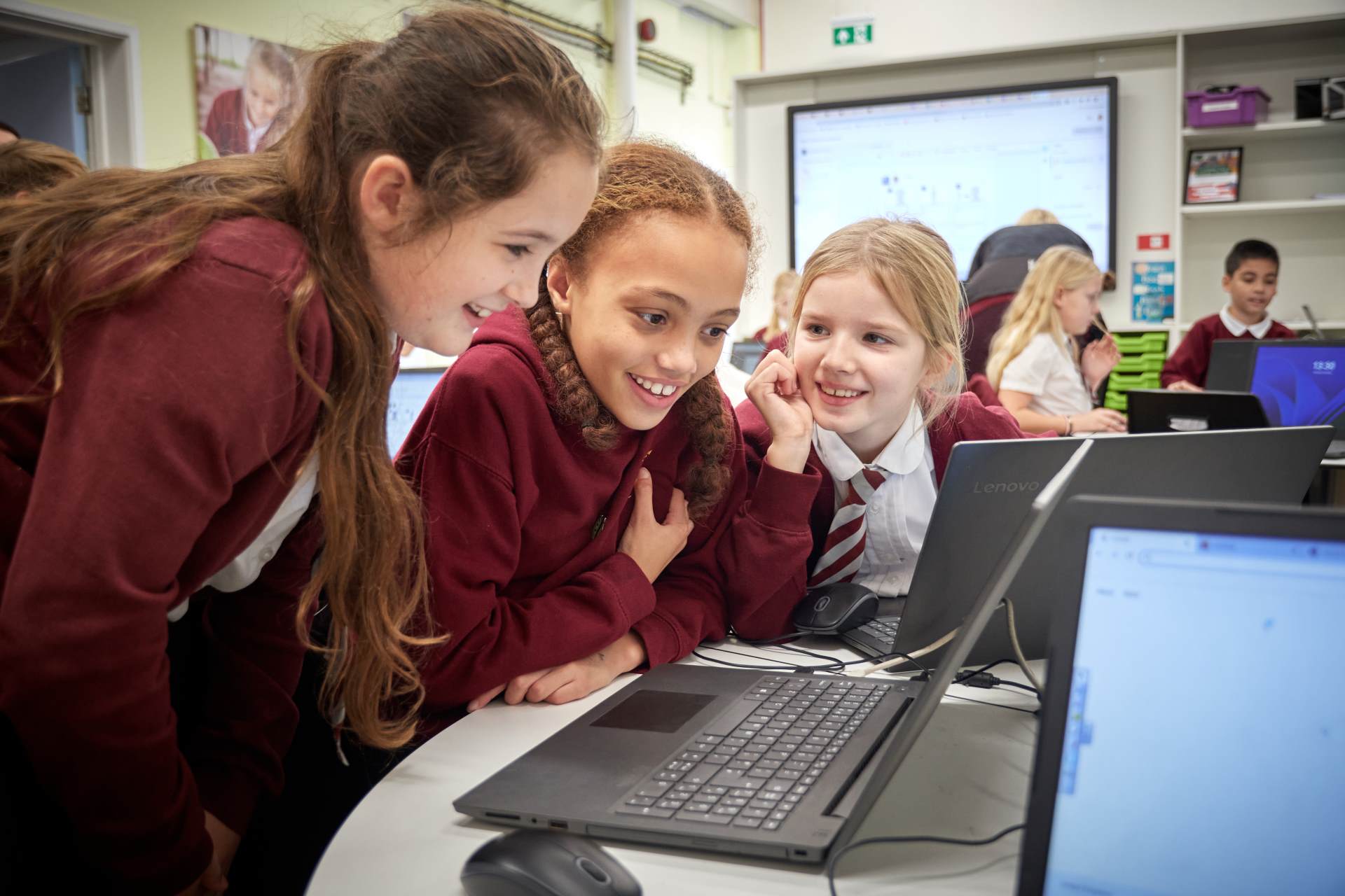 Pupils looking at screen 